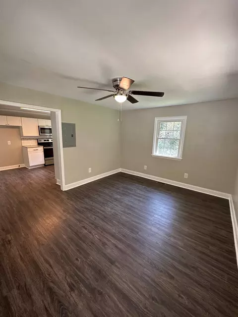105 Hicks St, Erwin, NC 28339 photo 7