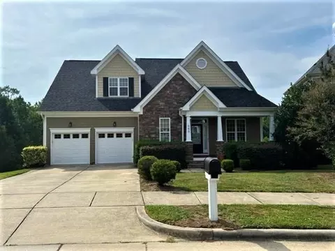 885 Vandalia Dr, Cary, NC 27519