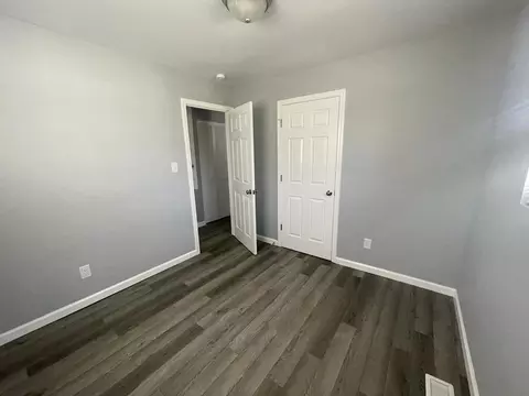 1320 E Commerce Ave, High Point, NC 27260 photo 9