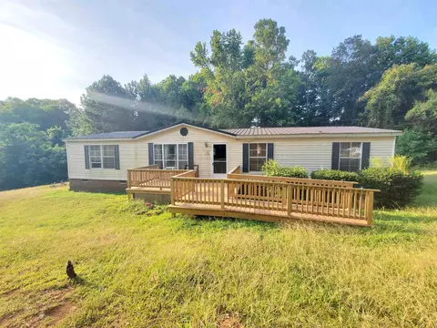 76 Scotton Rd, Siler City, NC 27344