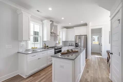 908 A Oakland Ave, Durham, NC 27705 photo 4