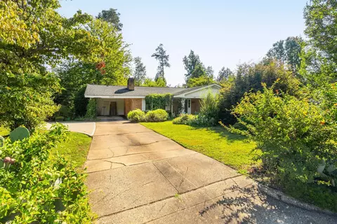 1432 Crabtree Blvd, Raleigh, NC 27610