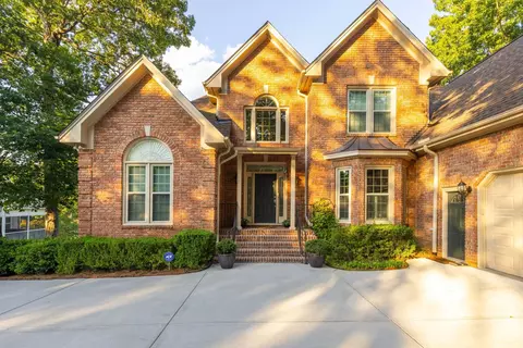 214 Turquoise Creek Dr, Cary, NC 27513