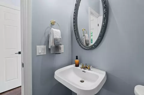9 Montcrest Dr, Durham, NC 27713 photo 8