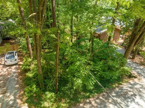 2704 Ashley St, Durham, NC 27704 photo 2