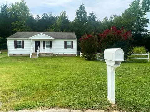 948 Herman Blue Ct, Burlington, NC 27217