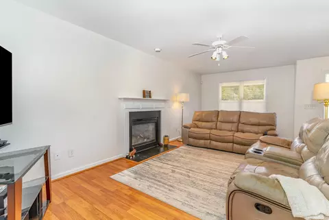 525 Wheeling Cir, Durham, NC 27713 photo 5