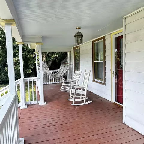 409 E Garner Rd, Garner, NC 27529 photo 3