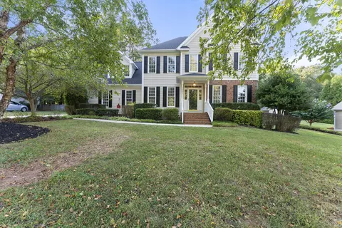 7925 Fairlake Dr, Wake Forest, NC 27587