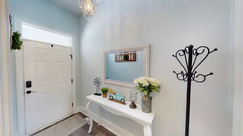 110 E Brown St, Pine Level, NC 27568 photo 5