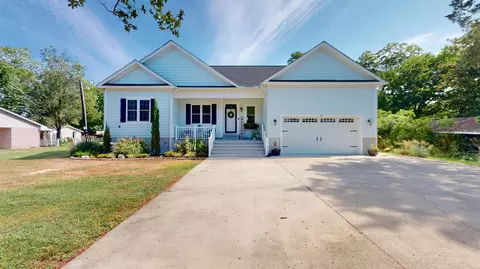 110 E Brown St, Pine Level, NC 27568