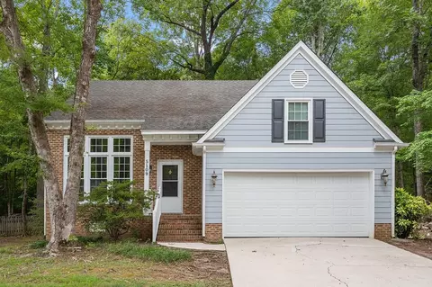 5109 Stardust Dr, Durham, NC 27712