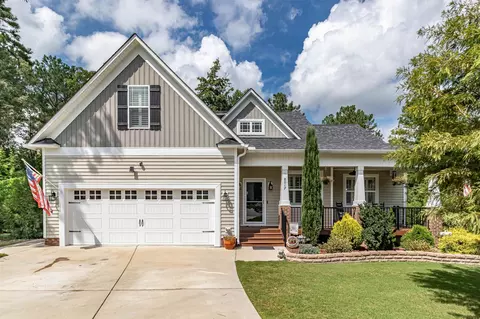 8017 N Pine Shadows Dr, Garner, NC 27529 photo 1