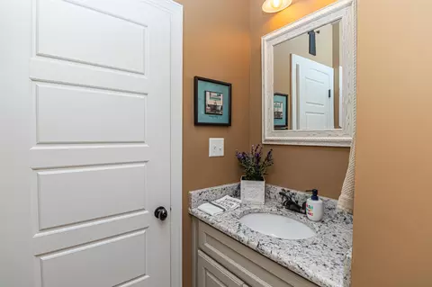 8017 N Pine Shadows Dr, Garner, NC 27529 photo 8