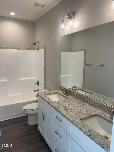 93 Rocking Canal Pl, Erwin, NC 28339 photo 9