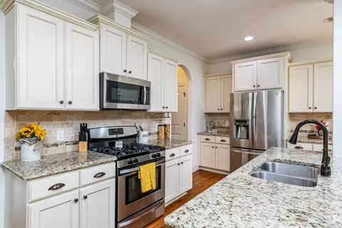 1344 Trinity Rd, Cary, NC 27513 photo 9