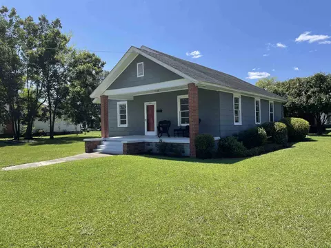 500 S 15th St, Erwin, NC 28339 photo 2