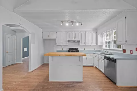 3008 Cornwallis Rd, Garner, NC 27529 photo 6