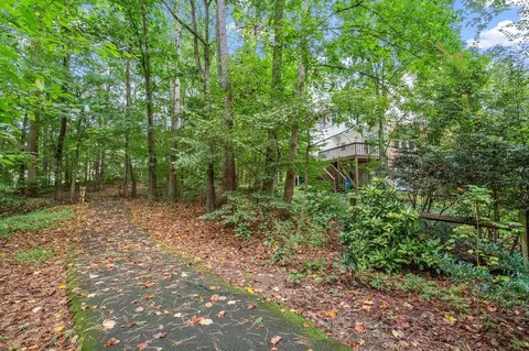 40 Preakness Dr, Durham, NC 27713 photo 5