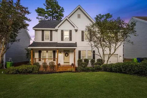 608 Marsh Grass Dr, Raleigh, NC 27610
