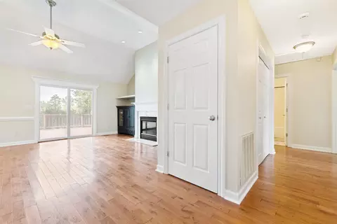 3572 E Garner Rd, Clayton, NC 27520 photo 4