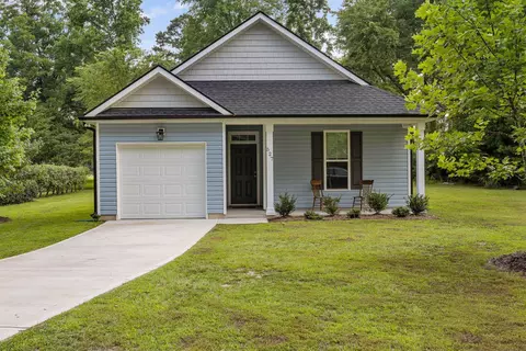 527 W Edwards St, Princeton, NC 27569