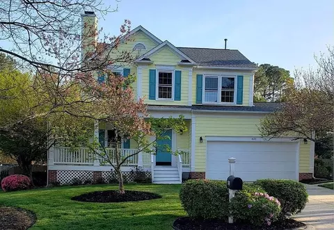 621 Wakehurst Dr, Cary, NC 27519