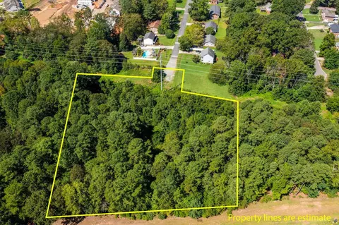 2328 Rada Dr, Durham, NC 27703
