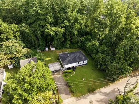 View/Area - 113 E Johnson St, Cary, NC 27513 photo 6 of 10