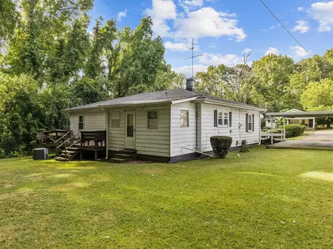 Exterior - 113 E Johnson St, Cary, NC 27513 photo 14 of 16