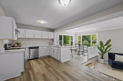 106 Lilac Dr, Carrboro, NC 27510