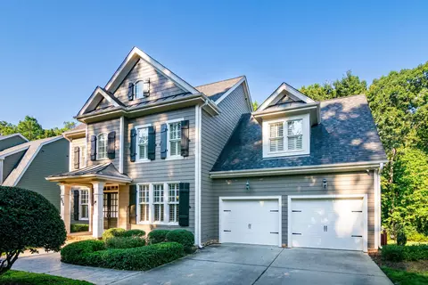 808 Skymont Dr, Holly Springs, NC 27540