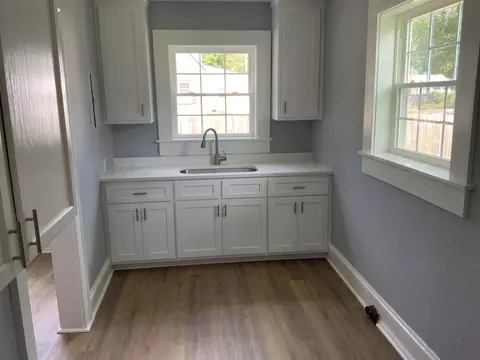703 S King Ave, Dunn, NC 28334 photo 8