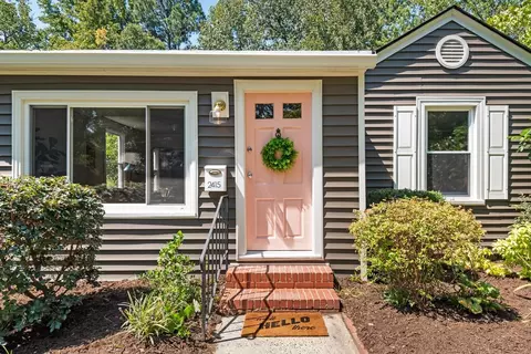 2415 Farthing St, Durham, NC 27704 photo 2