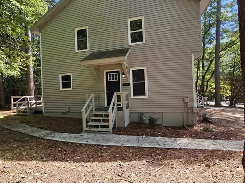 5906 Applewood Ln, Raleigh, NC 27609