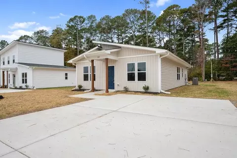 1214 S Second St, Smithfield, NC 27577 photo 2