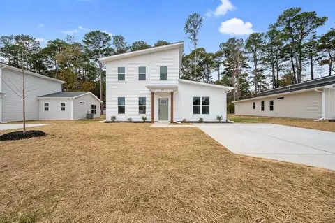 1218 S Second St, Smithfield, NC 27577 photo 1