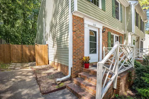 329 Glencoe Dr, Wake Forest, NC 27587 photo 2