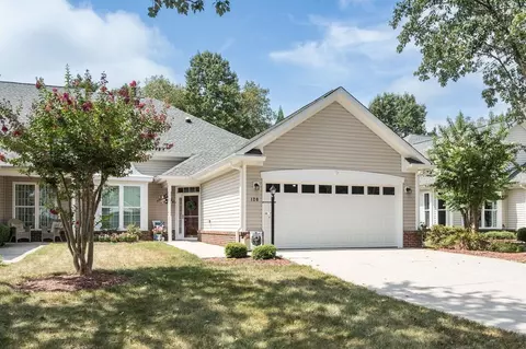 120 Knotts Valley Ln, Cary, NC 27519