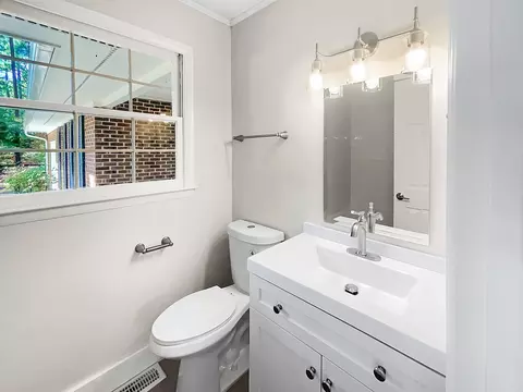 1004 Edgebrook Dr, Garner, NC 27529 photo 17
