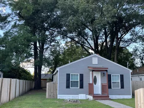 703 Cemetery St, Wilson, NC 27893
