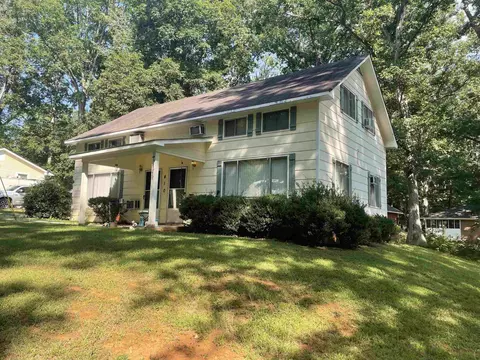 410 Ivy Dr #A & B, Hillsborough, NC 27278