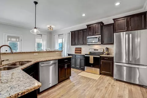 29 Maddox Cv, Benson, NC 27504 photo 10
