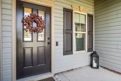 29 Maddox Cv, Benson, NC 27504 photo 2