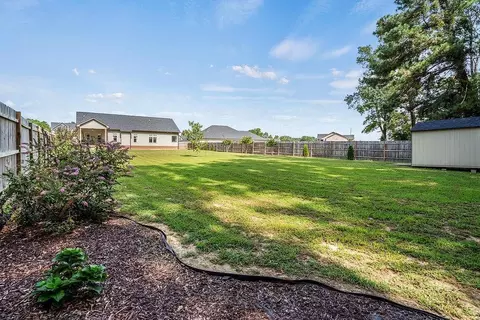 29 Maddox Cv, Benson, NC 27504 photo 28