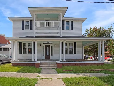 812 E Market St, Smithfield, NC 27577