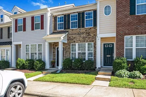 618 Cupola Dr, Raleigh, NC 27603