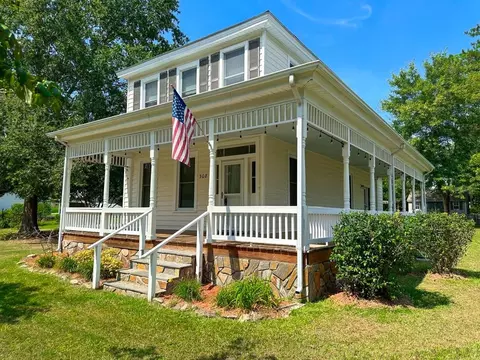 308 Darden St, Norlina, NC 27563