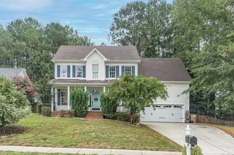 8512 Plimoth Hill Dr, Wake Forest, NC 27587
