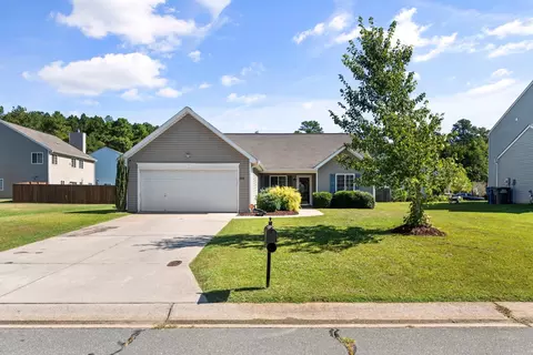 203 Walnut Crossing Dr, Whitsett, NC 27377